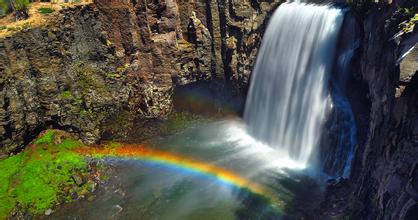 美國(guó)航天局使用數(shù)據(jù)記錄儀來(lái)研究火山地質(zhì)公園的條件